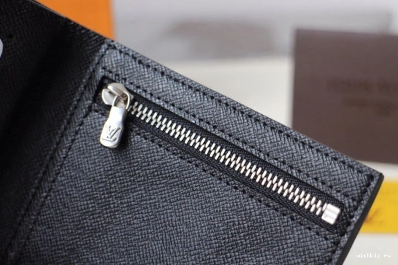 WIS VUITTON LOUIS WALLET AMERIGO 0115